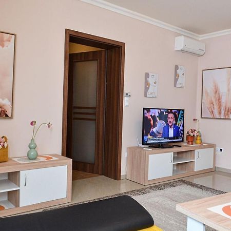 Unicum Apartman Hajdúszoboszló Εξωτερικό φωτογραφία