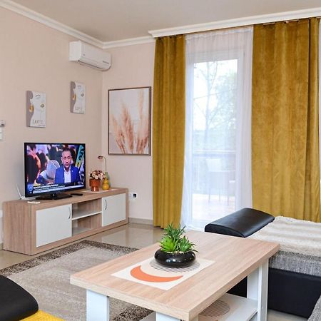 Unicum Apartman Hajdúszoboszló Εξωτερικό φωτογραφία