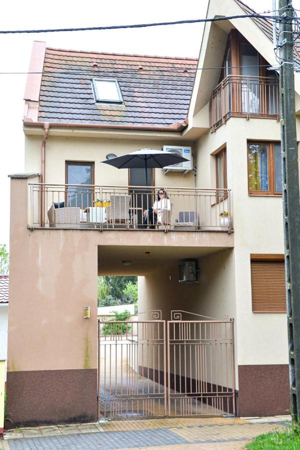 Unicum Apartman Hajdúszoboszló Εξωτερικό φωτογραφία